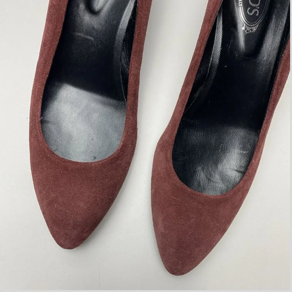 TOD’S Burgundy Suede Wedge Pumps Size 39